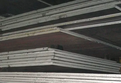 Gb 713 12 CR1MOVR za ploščo tlačne posode